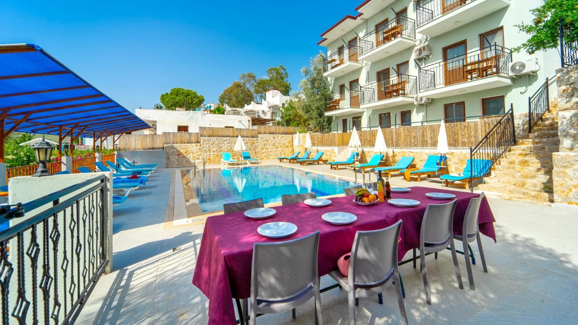 St. Nicholas Pension باتارا المظهر الخارجي الصورة